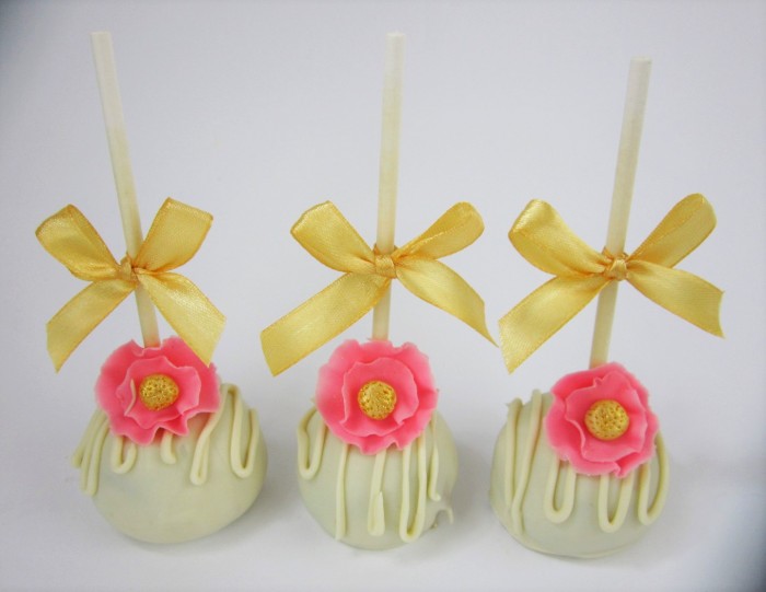 Elegant Cake Pop Decoration Designer Cakes